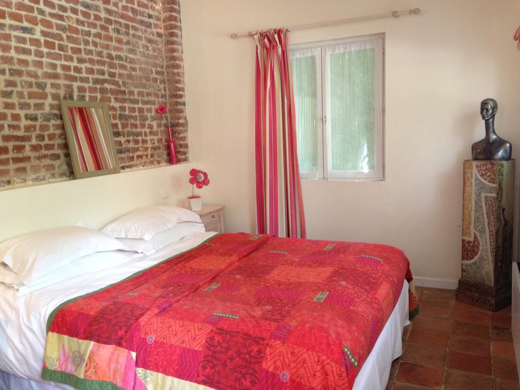 Bed and Breakfast La Ferme Du Dizacre Leubringhen Habitación foto